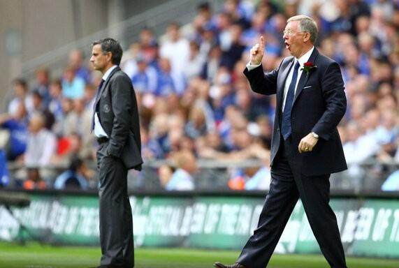 半岛体育网址-弗爵爷欢迎穆里尼奥进千场俱乐部 “史上伟大教练”