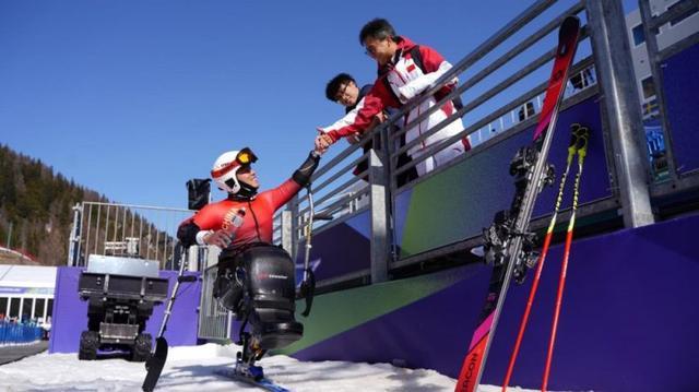 半岛体育官网-暖心,安心!中国保障团队为运动员逐梦米兰保驾护航|米兰冬残奥会特别报道